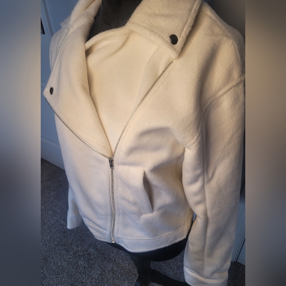 Area Stars Light Weight Women's Moto Jacket. Size S. NWT - Picture 4 of 8